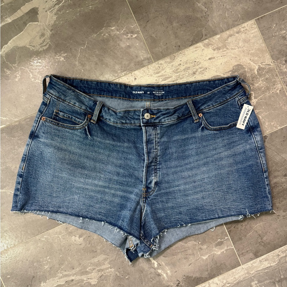 Old Navy Women’s Higher High-Rise Sky-Hi A-Line Jean Shorts